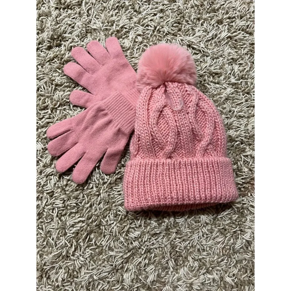 NWT❤️Girls toddler Pom Hat and gloves set